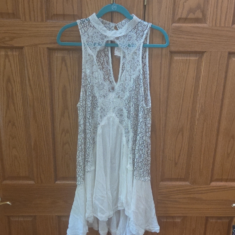Free People White Lace Sleeveless Top